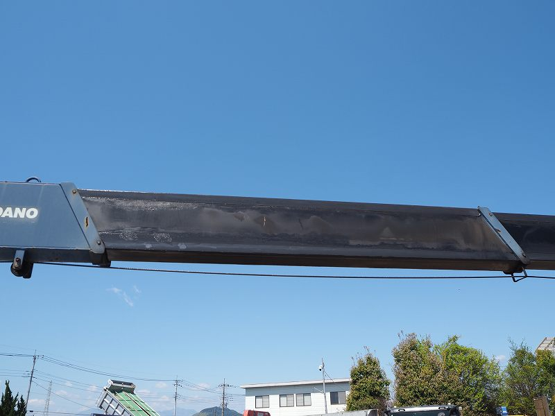 いすゞフォワードクレーン増トン4.6mボディ5段クレーン|中古トラックの販売・買取・査定のアイナビ