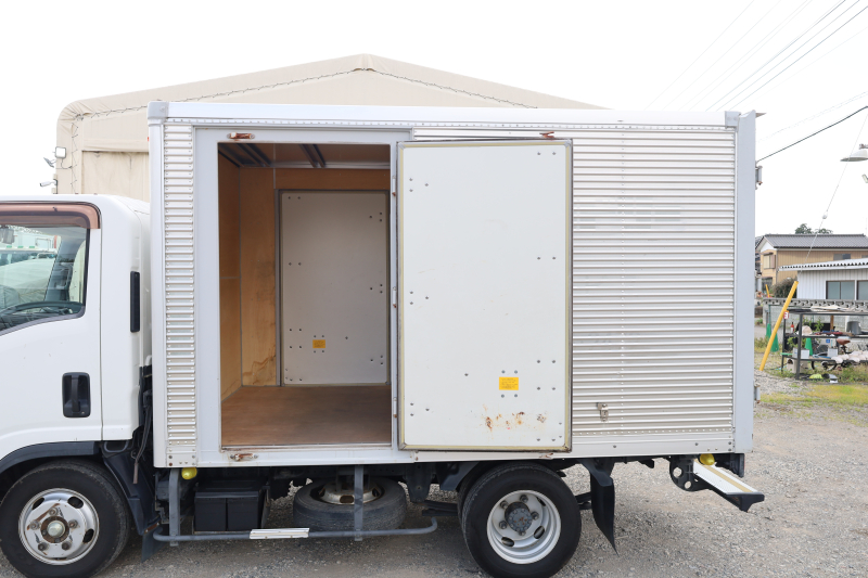 エルフ|中古トラックの販売・買取・査定のアイナビ