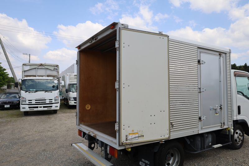 エルフ|中古トラックの販売・買取・査定のアイナビ