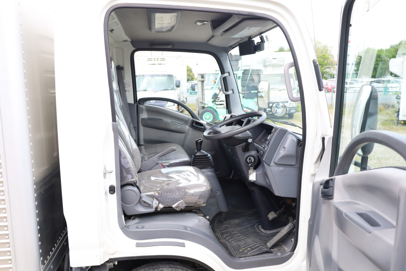 エルフ|中古トラックの販売・買取・査定のアイナビ