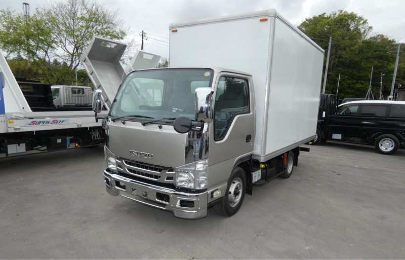 H241.5トン アルミバン バックカメラ 260408|中古トラックの販売・買取・査定のアイナビ