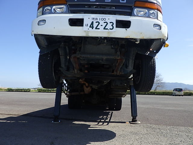 三菱平成9年式☆セルフローダ―☆車検付き積載トン数6.5t|中古トラックの販売・買取・査定のアイナビ