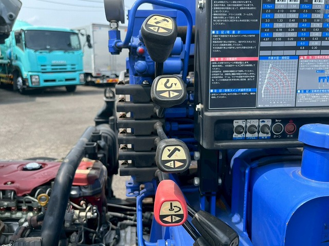 車検付★5段ラジコン★ワイド×超ロング★3トン積載★TADANO|中古トラックの販売・買取・査定のアイナビ