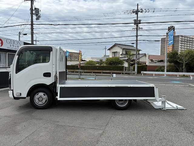 いすゞ 平ボディ|中古トラックの販売・買取・査定のアイナビ