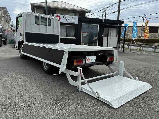 いすゞ 平ボディ|中古トラックの販売・買取・査定のアイナビ