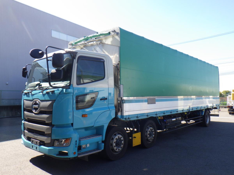 前2軸　ショートキャブ　幌ウイング　内高2,490|中古トラックの販売・買取・査定のアイナビ