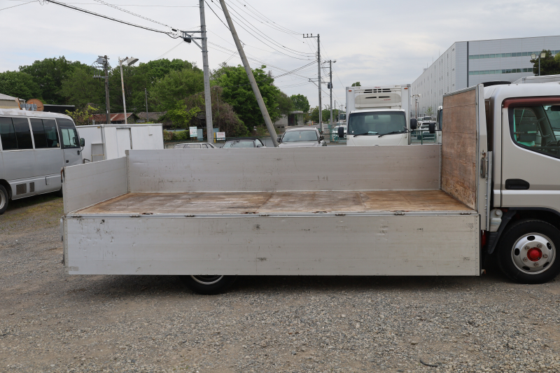 キャンター|中古トラックの販売・買取・査定のアイナビ