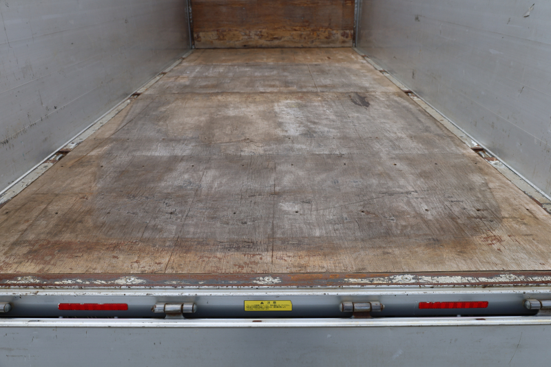 キャンター|中古トラックの販売・買取・査定のアイナビ