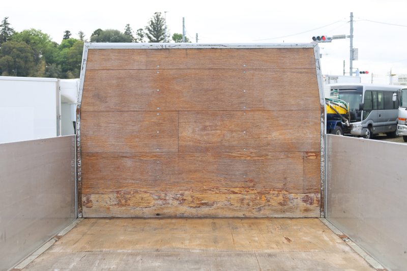 キャンター|中古トラックの販売・買取・査定のアイナビ