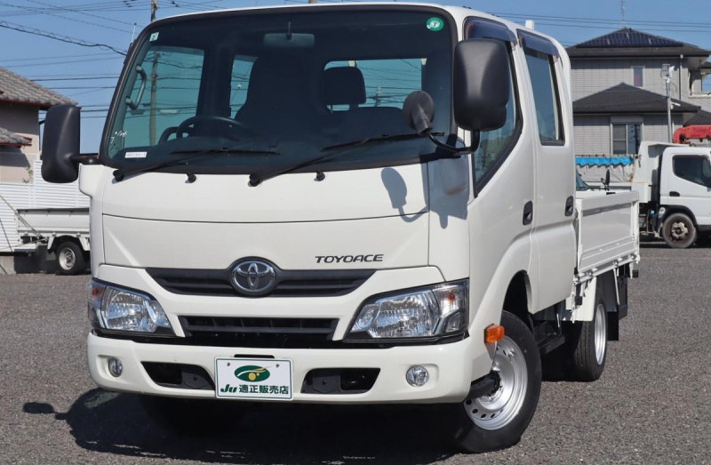 Wキャブ 積載1.25t ジャストロー 普通免許対応 6人乗|中古トラックの販売・買取・査定のアイナビ