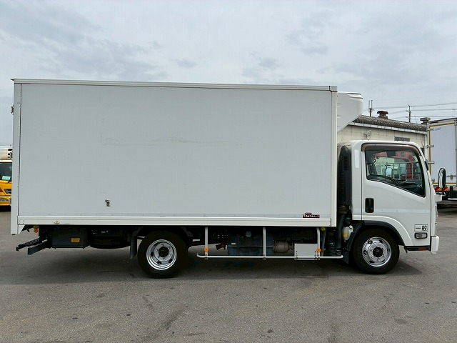 デンソーR404A可動式仕切り板150馬力スムーサーEx|中古トラックの販売・買取・査定のアイナビ