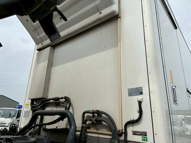 デンソーR404A可動式仕切り板150馬力スムーサーEx|中古トラックの販売・買取・査定のアイナビ