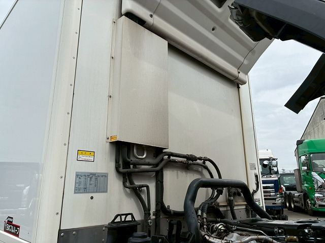 デンソーR404A可動式仕切り板150馬力スムーサーEx|中古トラックの販売・買取・査定のアイナビ