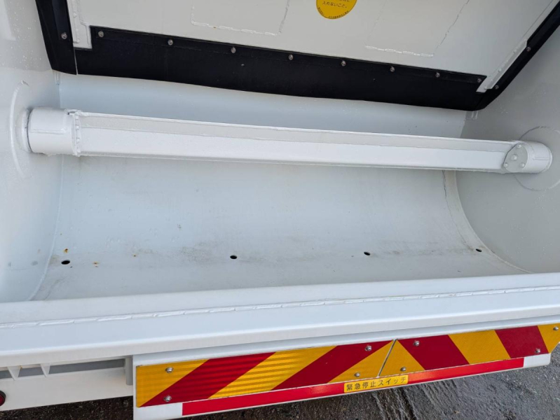 令和6年式 いすゞ 新明和6.5m3 回転ダンプ式 SUS材質変更|中古トラックの販売・買取・査定のアイナビ