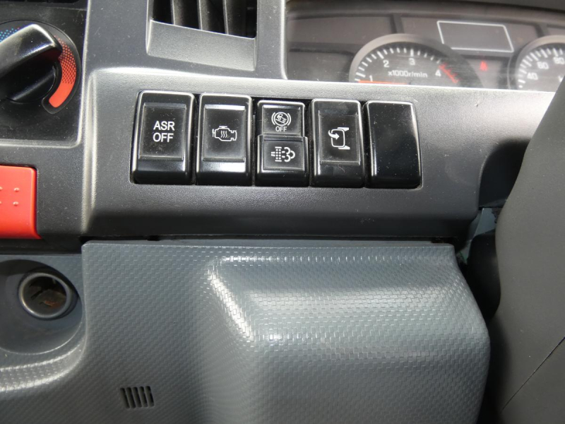 2トン 平ボディ マニュアル 260345|中古トラックの販売・買取・査定のアイナビ