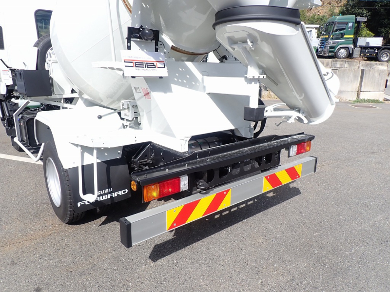 未使用車 カヤバ ドラム3.0立米 最大1.5立米 MR1520|中古トラックの販売・買取・査定のアイナビ