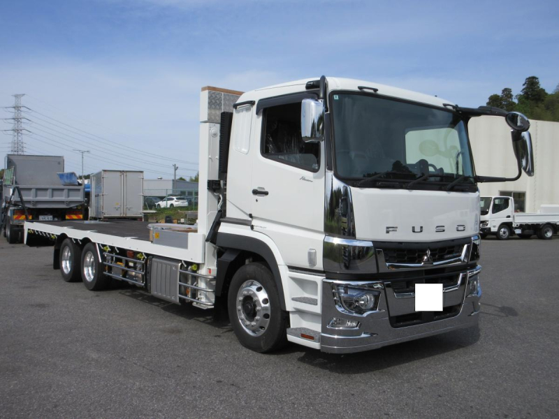 ハイキャリア ウインチ 低床3軸 重機等運搬車 2デフ!!|中古トラックの販売・買取・査定のアイナビ