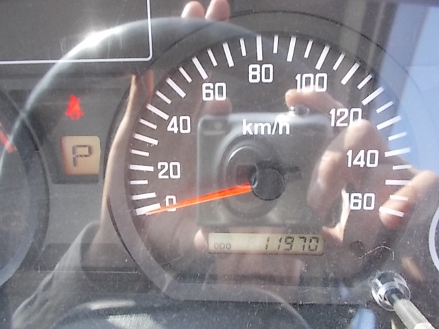 H25年式 エルフ2トン低床ダンプ オートマ車|中古トラックの販売・買取・査定のアイナビ