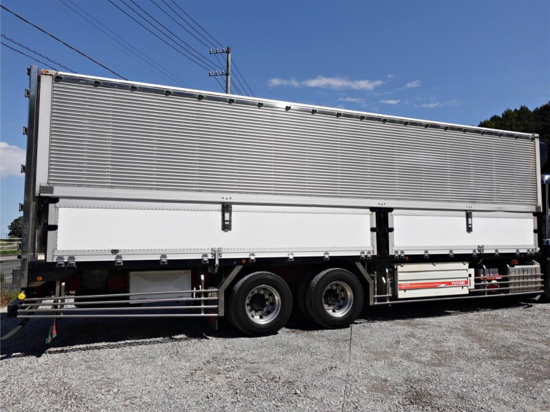 スタンバイ付低温冷蔵冷凍大型アルミウイングアルミウィング|中古トラックの販売・買取・査定のアイナビ
