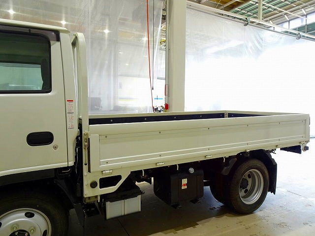 エルフ1.55t4WDFFLWタイヤ平ボデー|中古トラックの販売・買取・査定のアイナビ