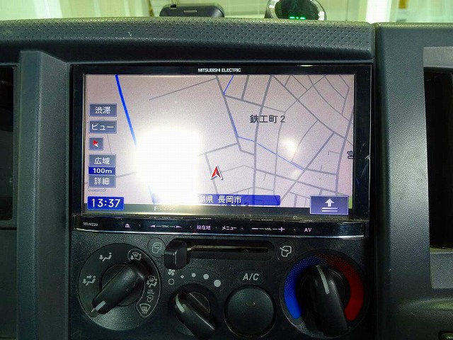 エルフ1.5t4WDFFLSタイヤ平ボデー|中古トラックの販売・買取・査定のアイナビ