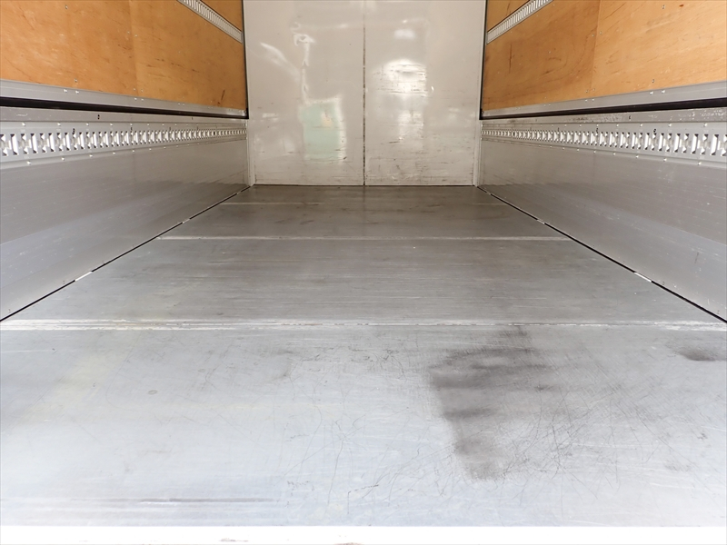 【352828】デュトロ　アルミウィング|中古トラックの販売・買取・査定のアイナビ