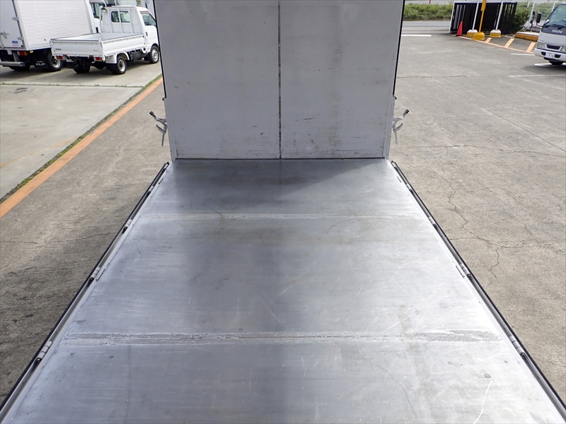 【352828】デュトロ　アルミウィング|中古トラックの販売・買取・査定のアイナビ