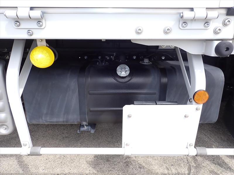 【352828】デュトロ　アルミウィング|中古トラックの販売・買取・査定のアイナビ