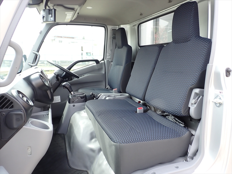 【352828】デュトロ　アルミウィング|中古トラックの販売・買取・査定のアイナビ