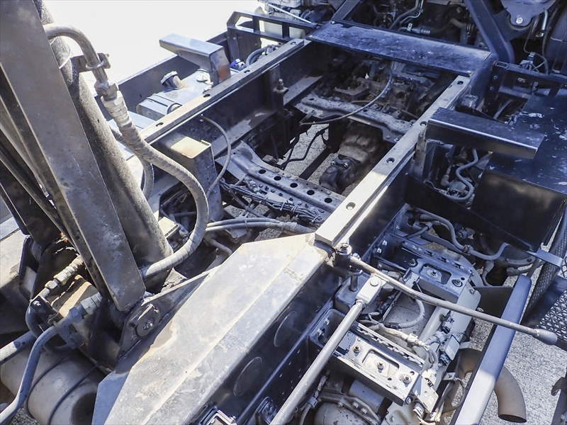 【352804】新明和工業製土砂ダンプ　塗装良好|中古トラックの販売・買取・査定のアイナビ