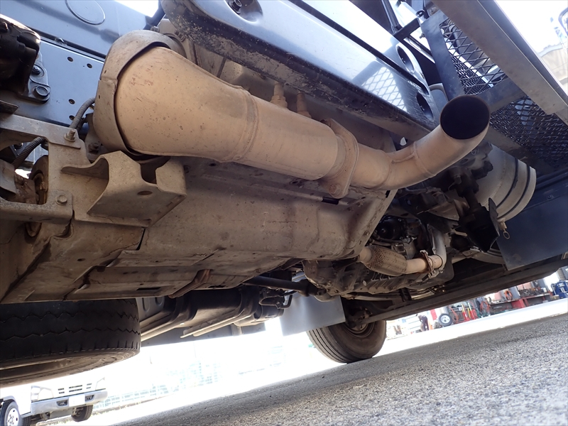 【352804】新明和工業製土砂ダンプ　塗装良好|中古トラックの販売・買取・査定のアイナビ