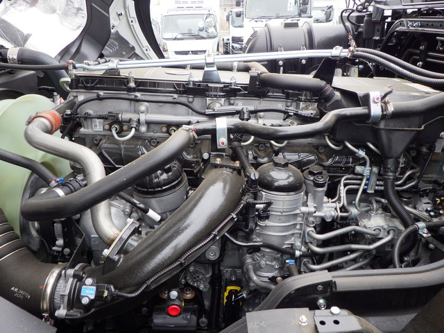 三菱2RG-FP84VERSヘッド10t超11.5tPTO・ダンプレバー付|中古トラックの販売・買取・査定のアイナビ