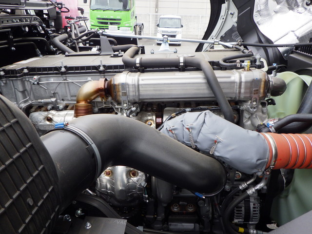 三菱2RG-FP84VERSヘッド10t超11.5tPTO・ダンプレバー付|中古トラックの販売・買取・査定のアイナビ