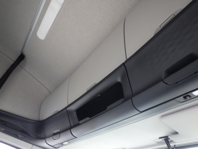 三菱2RG-FP84VERSヘッド10t超11.5tPTO・ダンプレバー付|中古トラックの販売・買取・査定のアイナビ