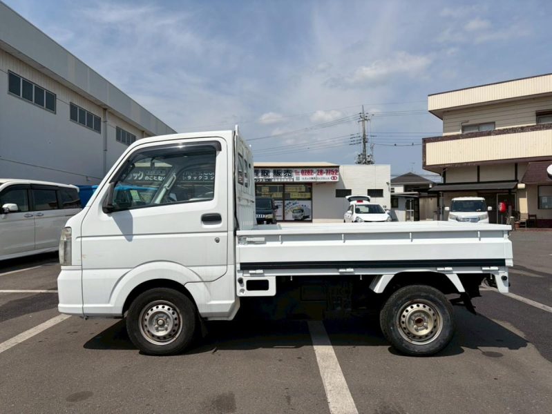 KCエアコンパワステ助手席SRSエアバッグ走行8千km台|中古トラックの販売・買取・査定のアイナビ