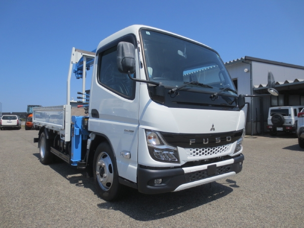 三菱キャンターセミロング3段ラジコンクレーン付|中古トラックの販売・買取・査定のアイナビ