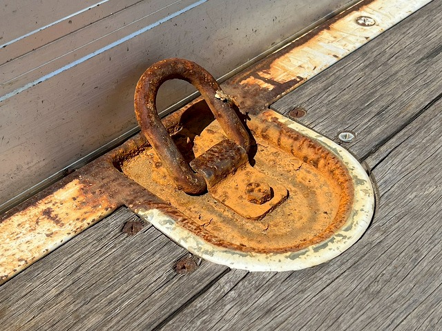 4.6トン積載★ワイド×ロング★175馬力★床フック9×2★AT車|中古トラックの販売・買取・査定のアイナビ