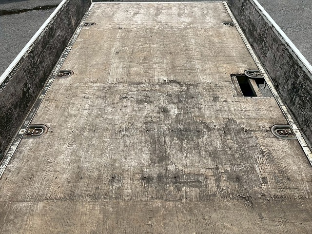 4トン積載!★ワイド×ロング★150馬力★デュオニック|中古トラックの販売・買取・査定のアイナビ