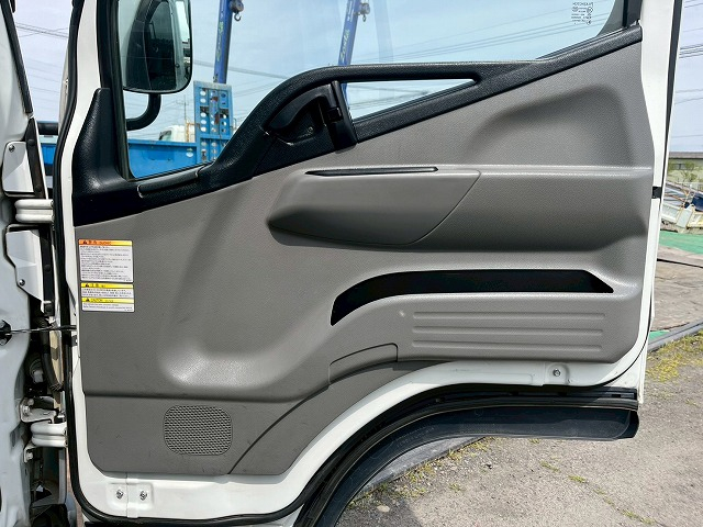 4トン積載!★ワイド×ロング★150馬力★デュオニック|中古トラックの販売・買取・査定のアイナビ