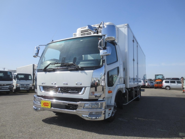 三菱ファイター冷蔵冷凍車ゲート付|中古トラックの販売・買取・査定のアイナビ