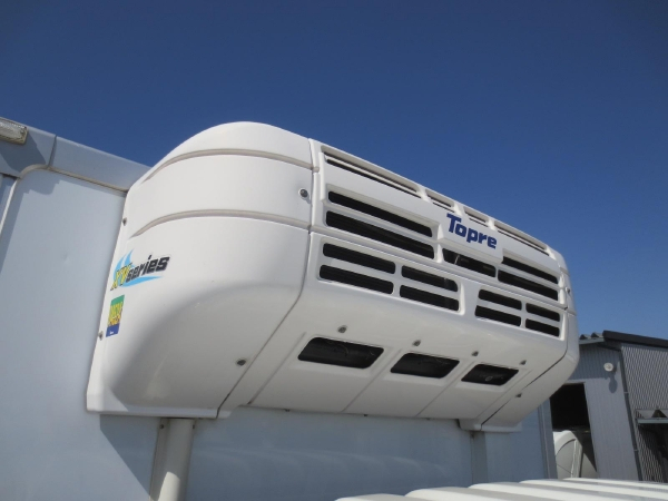 三菱ファイター冷蔵冷凍車ゲート付|中古トラックの販売・買取・査定のアイナビ