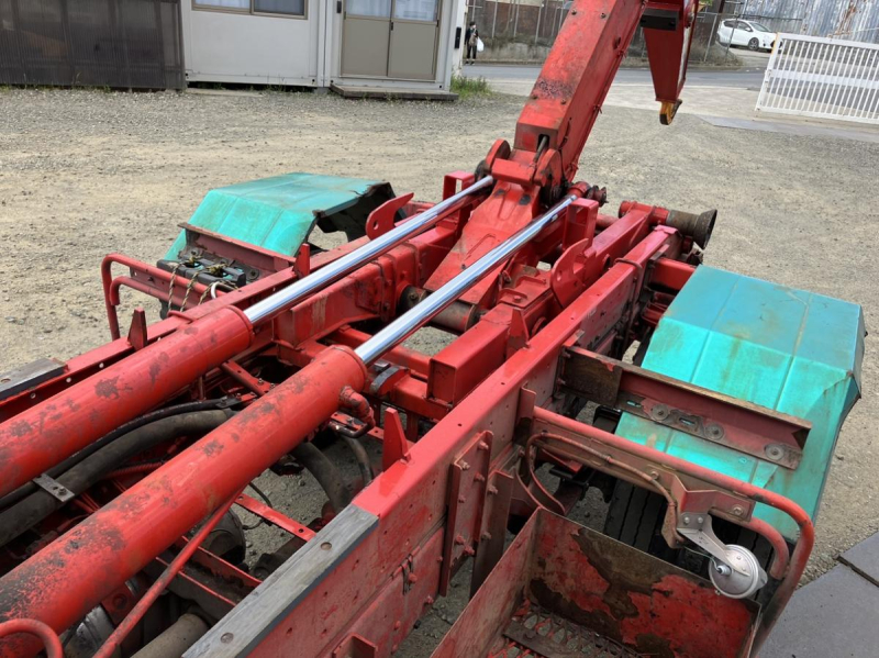 H28年式、ファイター、フックロール、ショートキャブ、車検付|中古トラックの販売・買取・査定のアイナビ