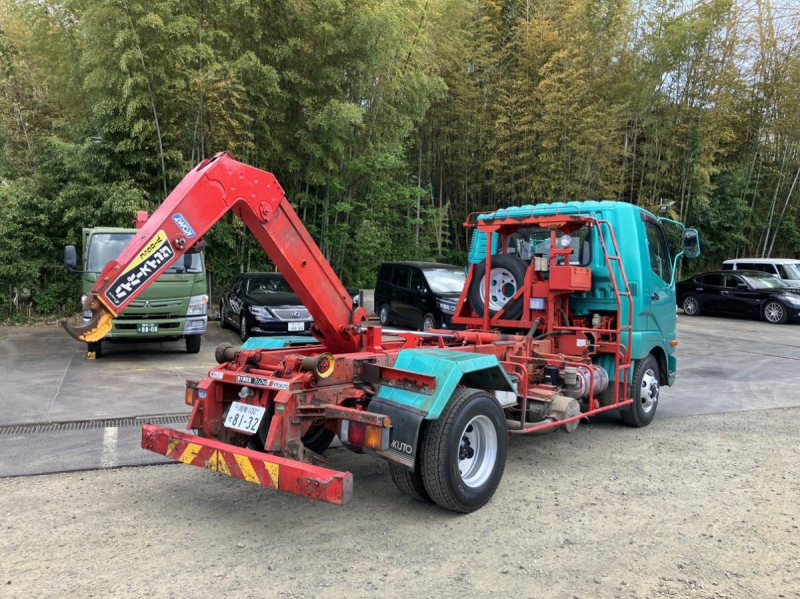 H28年式、ファイター、フックロール、ショートキャブ、車検付|中古トラックの販売・買取・査定のアイナビ