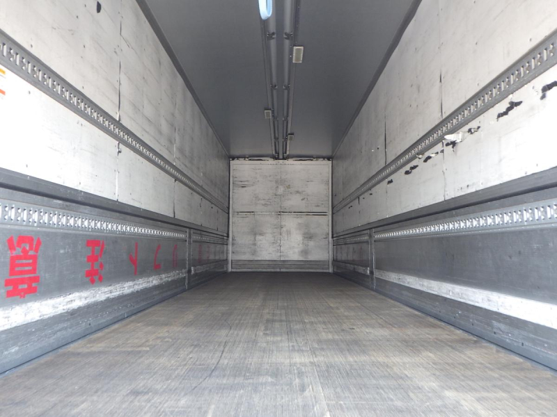 4軸低床 コンビゲート 後輪エアサス|中古トラックの販売・買取・査定のアイナビ