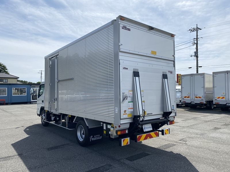 キャンター ワイド超ロング 高床 ラッシング2段 サイドドア 跳上ゲート付 積載3,500kg|中古トラックの販売・買取・査定のアイナビ