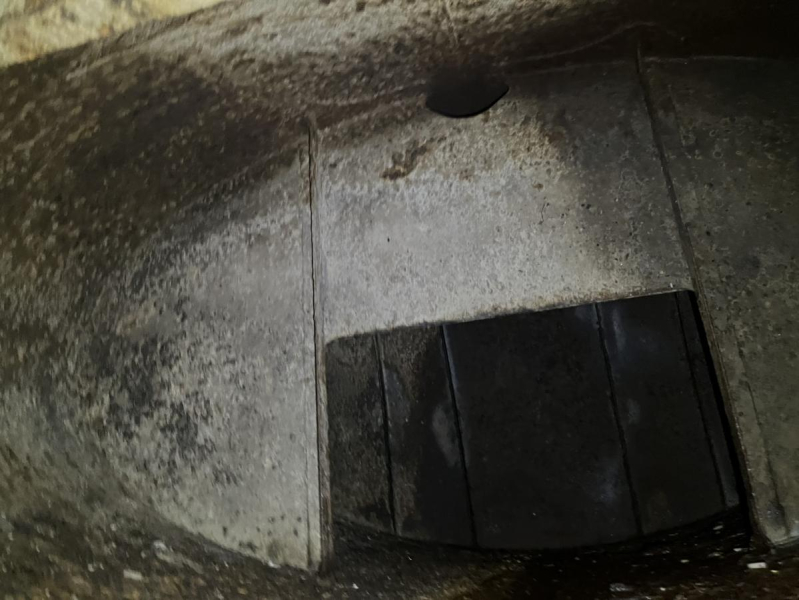 平成23年式 いすゞ フォワード 6800㍑ バキューム|中古トラックの販売・買取・査定のアイナビ