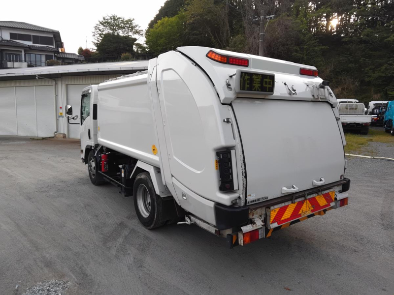 希少 平成30年式 いすゞ ワイド 新明和 6.1m3 回転押出式|中古トラックの販売・買取・査定のアイナビ