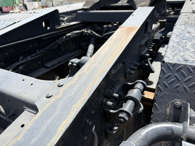 H30年式、プロフィア、2デフトラクタ、流体式リターダ付|中古トラックの販売・買取・査定のアイナビ