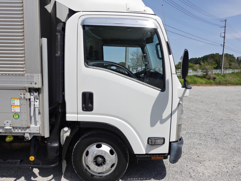 ワイド超ロングアルミウイングアルミウィング|中古トラックの販売・買取・査定のアイナビ