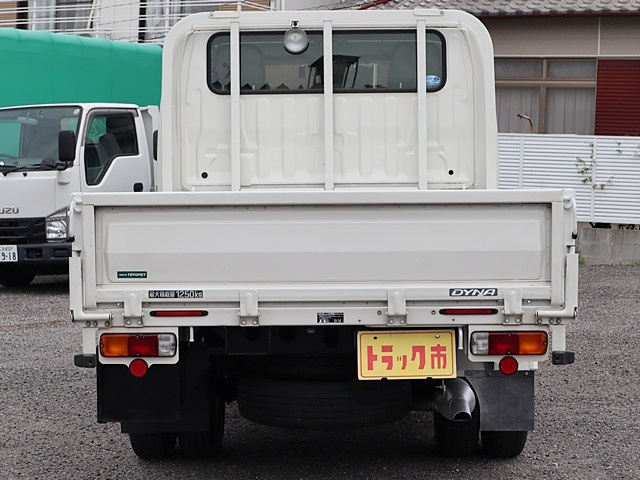 積載1250Kg　平ボディ　Wキャブ　4WD　標準|中古トラックの販売・買取・査定のアイナビ